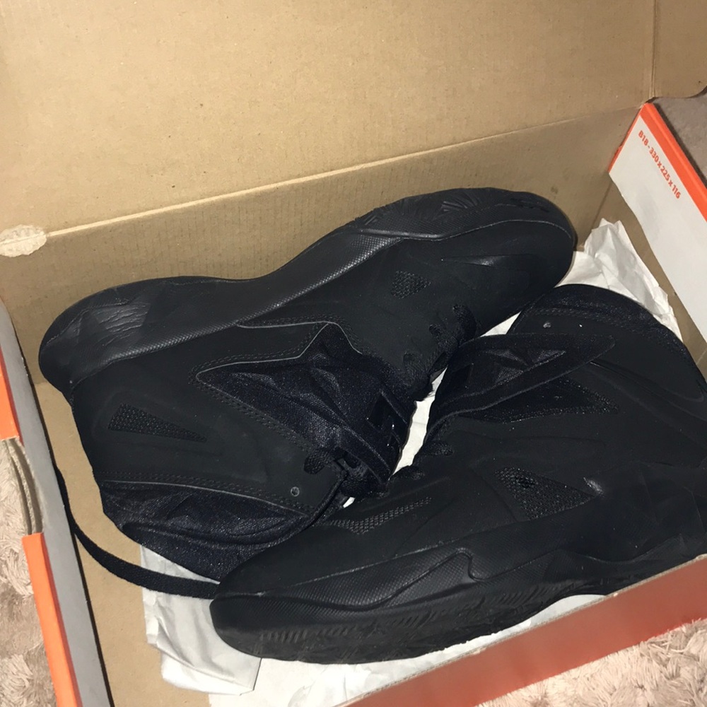 Nike Soldier 7  Black (LEBRONS)